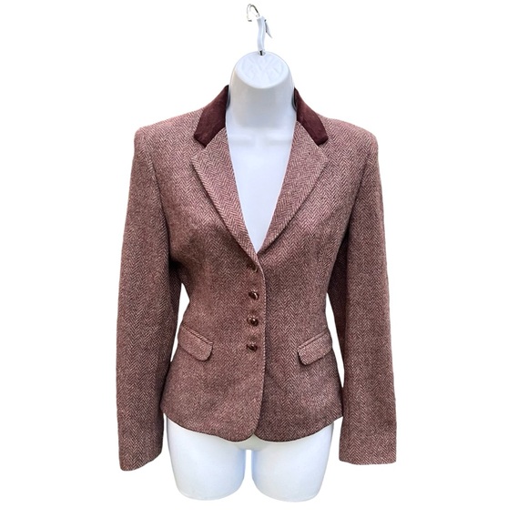 JJ’s Jackets & Blazers - Vintage 1970’s Handmade herringbone wool blazer